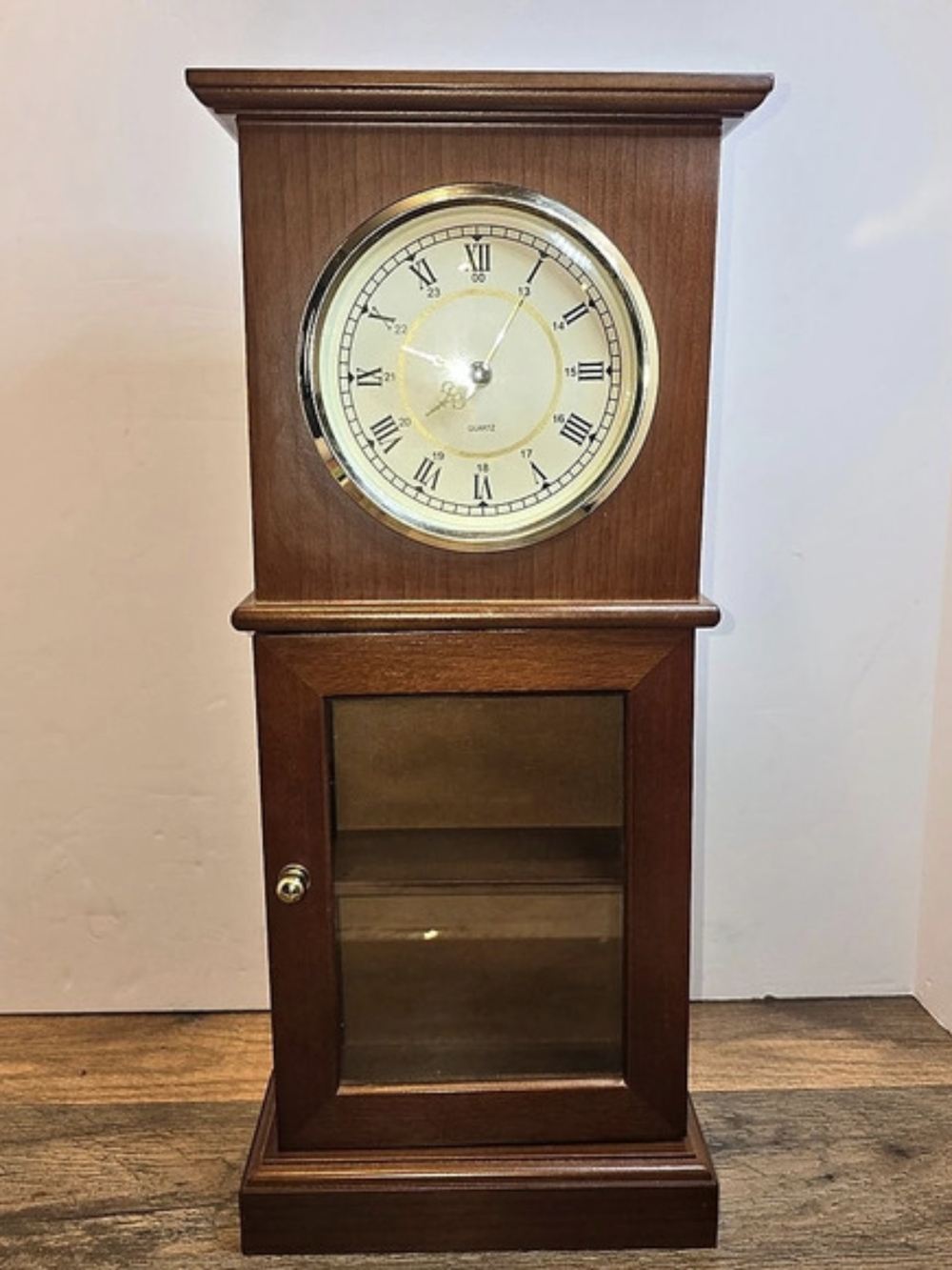 Wooden Quartz Wall Clock Brown & Gold